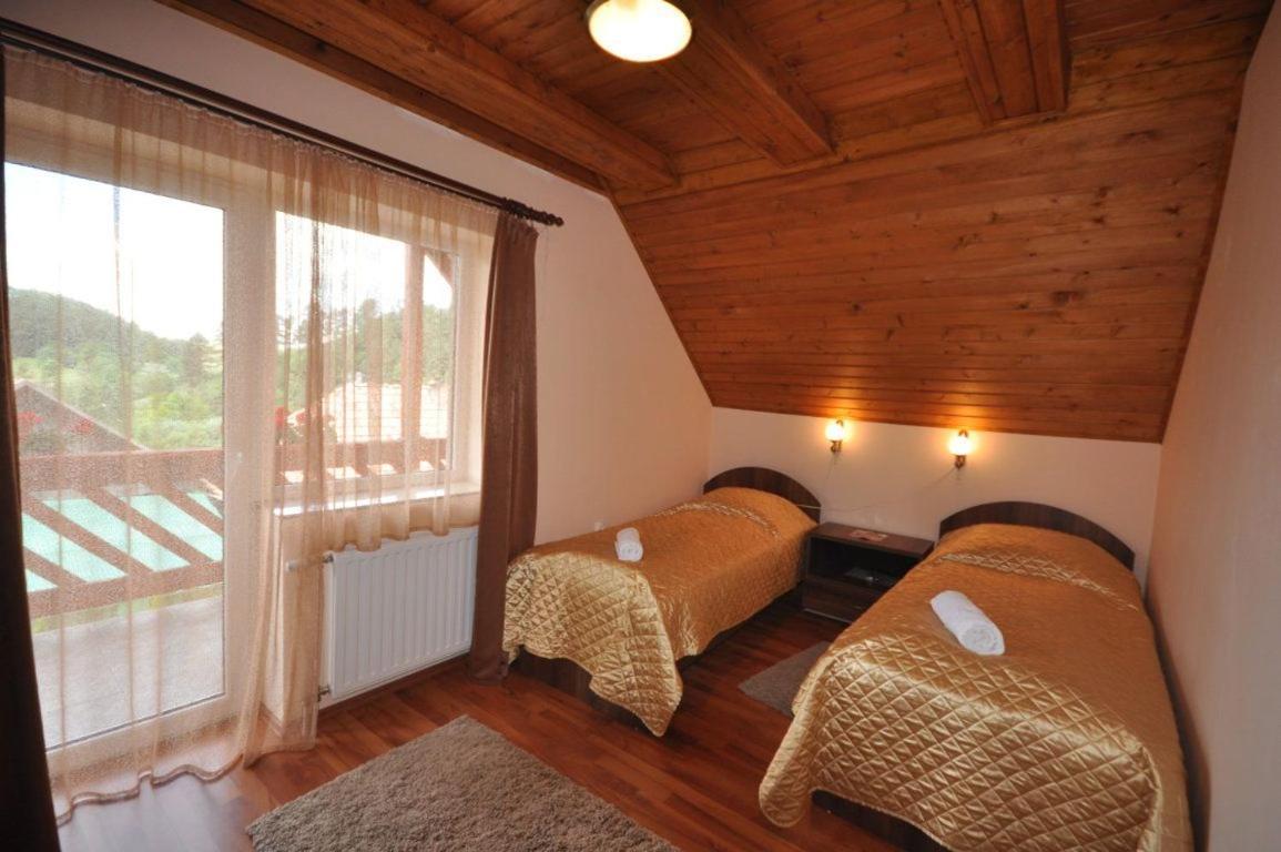Olimpia Villa Tibod Exterior foto
